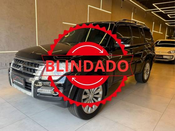 MITSUBISHI PAJERO FULL 3.2 HPE 4X4 16V TURBO INTERCOOLER DIESEL 4P AUTOMÁTICO